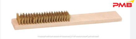 #206 BRASS WIRE BRUSH WOODEN HANDLE