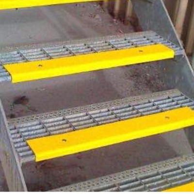 ANTI-SLIP STAIR NOSING FULL COVERAGE GRIT (750MM X 100MM X 20MM) - STAINLESS STEEL SS316