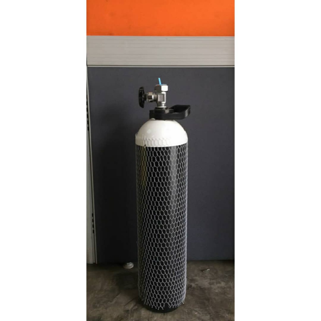 Medical Oxygen (Outright Sale of Gas & Cylinder) 99.5% 1.4 m3 150 Bar 10 L