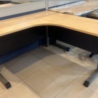 L SHAPE TABLE