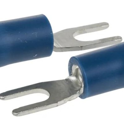 "RS PRO Insulated Crimp Spade Connector, 1.5mm to 2.5mm, 16AWG to 14AWG, 3.2mm Stud Size Vinyl, Blue Stock no: 208-2521"