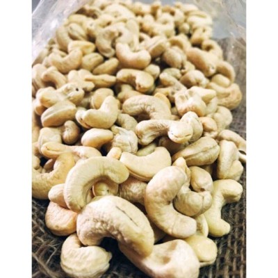 *CASHEW NUTS 1 KG PACK