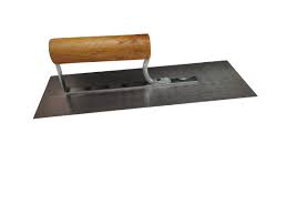 WOODEN TROWEL - 4" X 11"