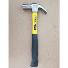 ST-51-071 STANLEY FIBERGLASS NAIL HAMMER 160z 27MM (DELIVERY TO LABUAN AREA ONLY)