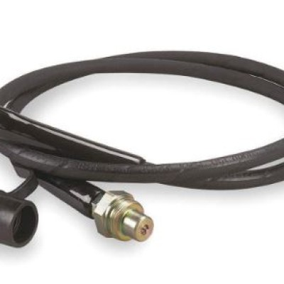 AEROQUIP HC-9215 Hose Assembly, 3 8 x 3 8 Inch Fitting Size, MNPT x M Quick Disconnect, Rubber, Black