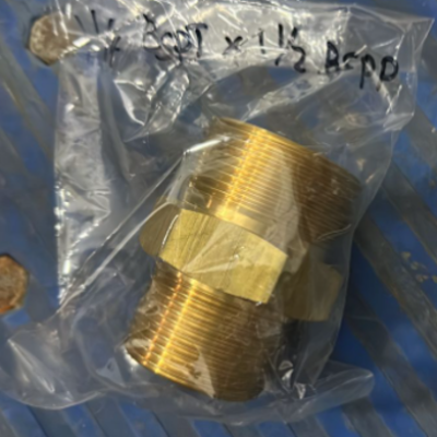 *Connector for Liquid N2 supply hose to skid tank, brass reducing nipple, 1-1 4" MBSPT x 1-1 2" MBSPP