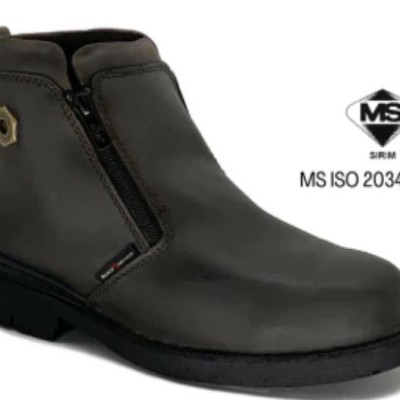 PULL ON LOW   ANKLE SAFETY BOOTS