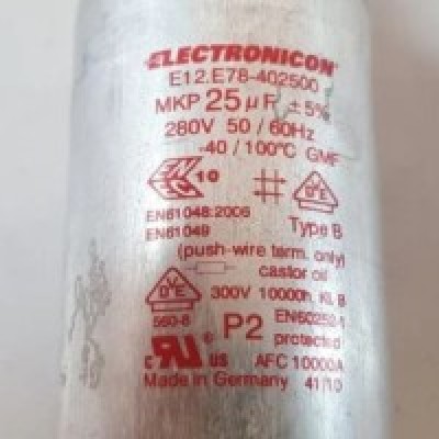 CAPACITOR,AC,ELEC-KON,E12E7840250022B001