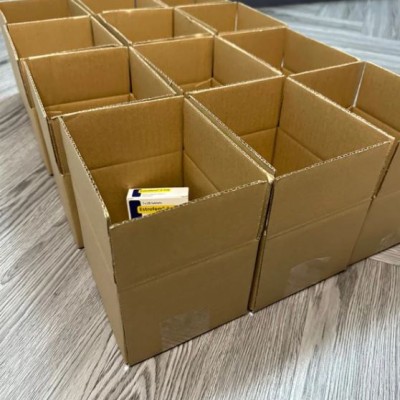 Carton box size 12x12x12 estrofem