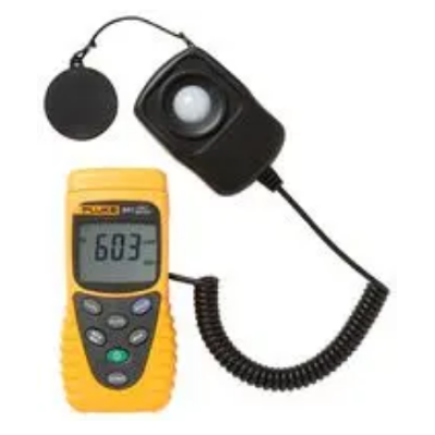 LUX METER - 941 FLUKE