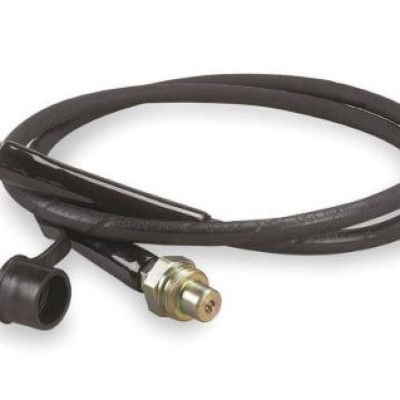 AEROQUIP HC-9215 Hose Assembly, 3 8 x 3 8 Inch Fitting Size, MNPT x M Quick Disconnect, Rubber, Black