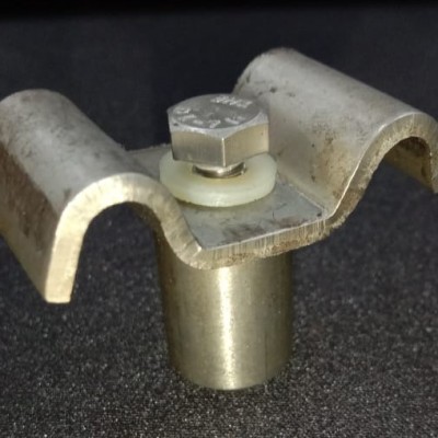 *SCREW BOSS 16MM DIA X 22MM LG, C W M6 X 25MM LG HEX HEAD BOLT (SS316) & 25 X 2.5MM THK SADDLE CLIPS (SS316)