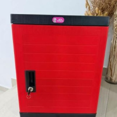 EARTH Waterproof Colorful Plastic Cube Box With Lock Kiub Plastic Kalis air berkunci dengan pelbagai warna pilihan