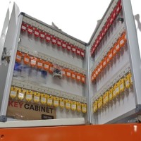 72 KEY METAL KEY BOX LOCKABLE COME WITH KEY TAG (1 UNIT)